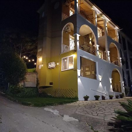 Il Tramonto Apartments 2 Канали Экстерьер фото